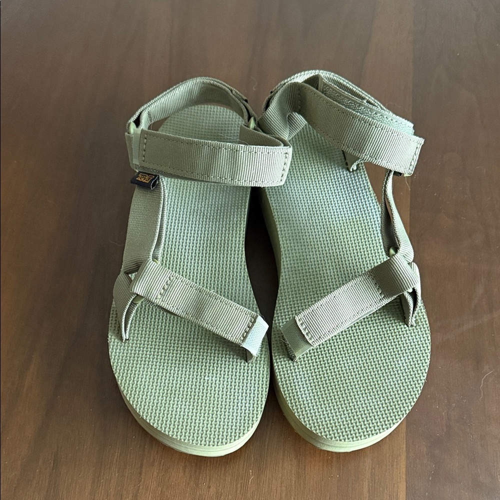 Teva Midform Universal Sandal